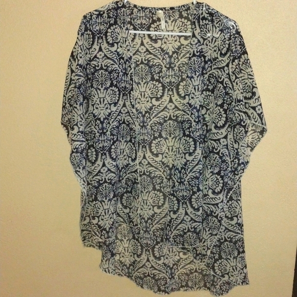 Truth NYC Paisley Lightweight Camino Sheer S - Picture 1 of 5